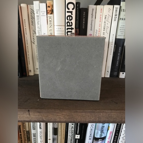 NWOT Pink and Gold Leaf Splatter Glass Jewelry Box with Grey Velvet Interior - Picture 6 of 8